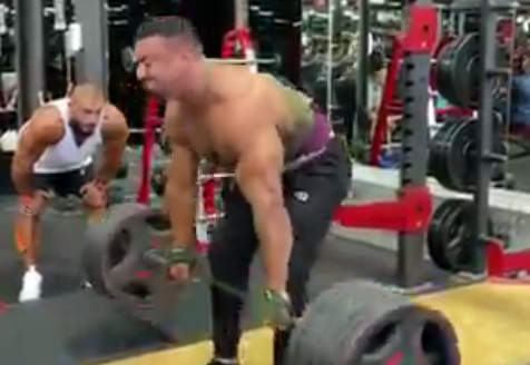 larry wheels barbell row pr